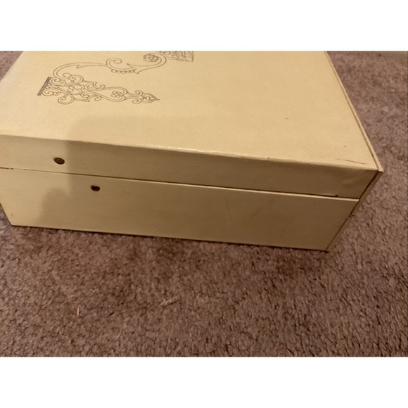 Vintage leatherette Jewelry Box‎ Red Velvet Interior, mirrored - Picture 6 of 12